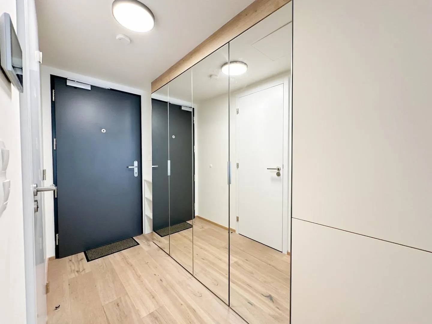 Real Living By Refa Karlin 406 Apartment Prague
