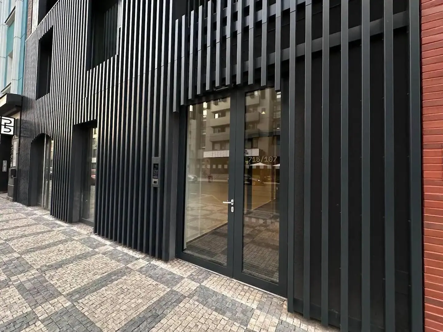 Real Living By Refa Karlin 406 Apartment Prague 0*,
